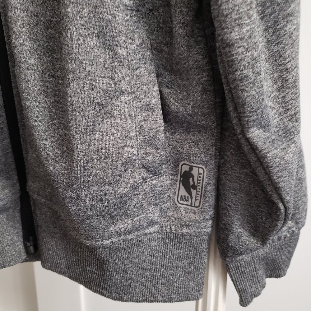 EUC NBA heather gray pockets front zip (S - 8) - Picture 4 of 5